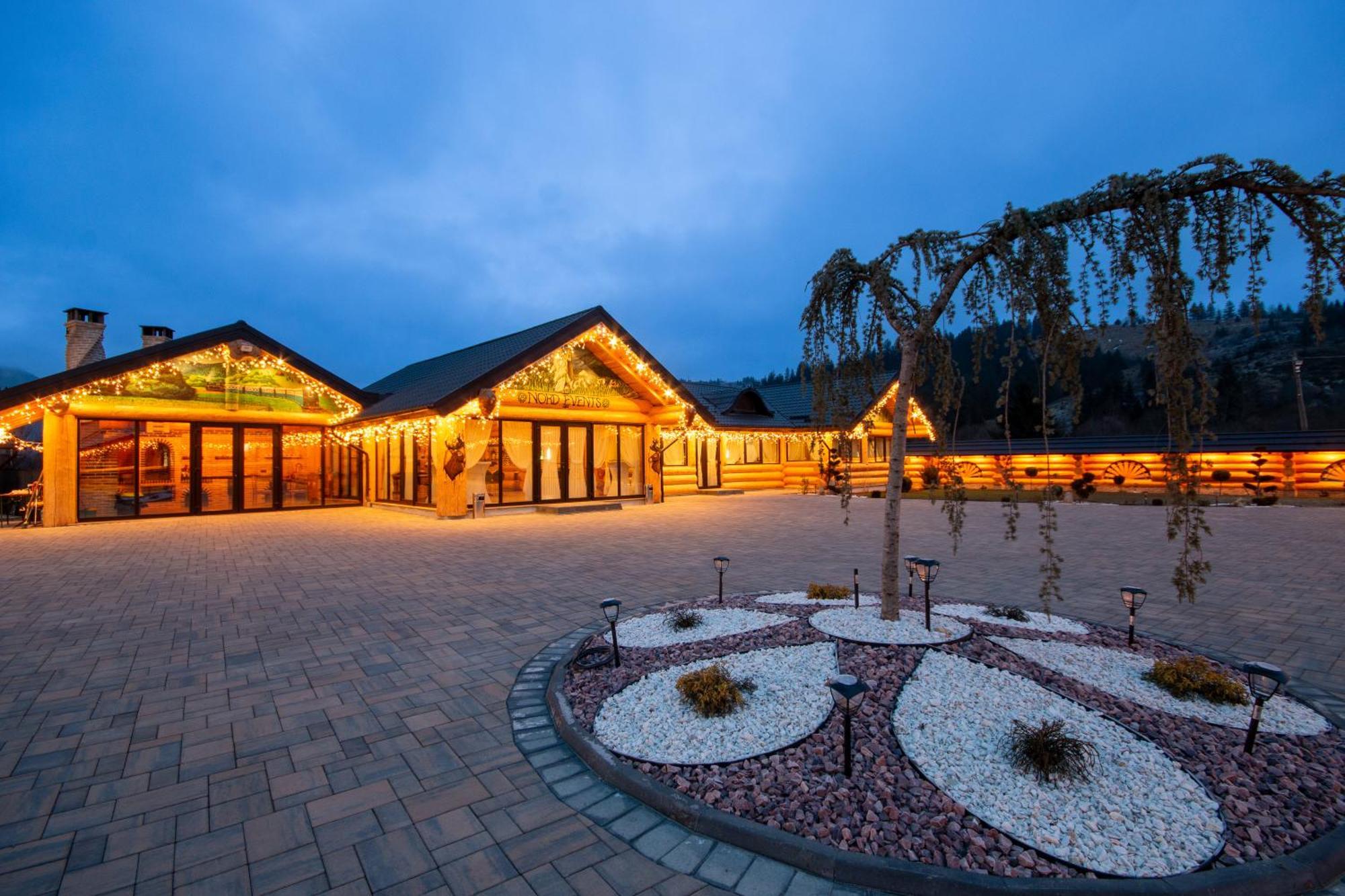 Domeniul Nordului Bucovlna Hotel Vama  Exterior photo